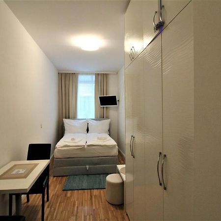 Small Studio Close To City Center Viena Exterior foto