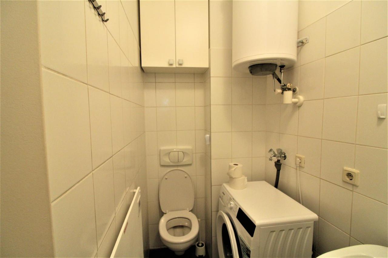 Small Studio Close To City Center Viena Exterior foto